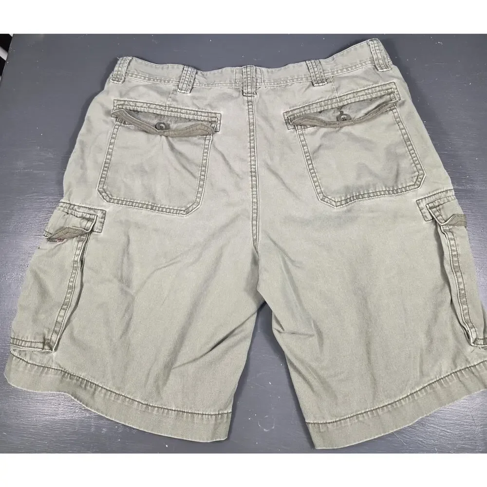 St. John's Bay Men's Cargo Shorts Olive Green Cotton Utility Hiking Size 38